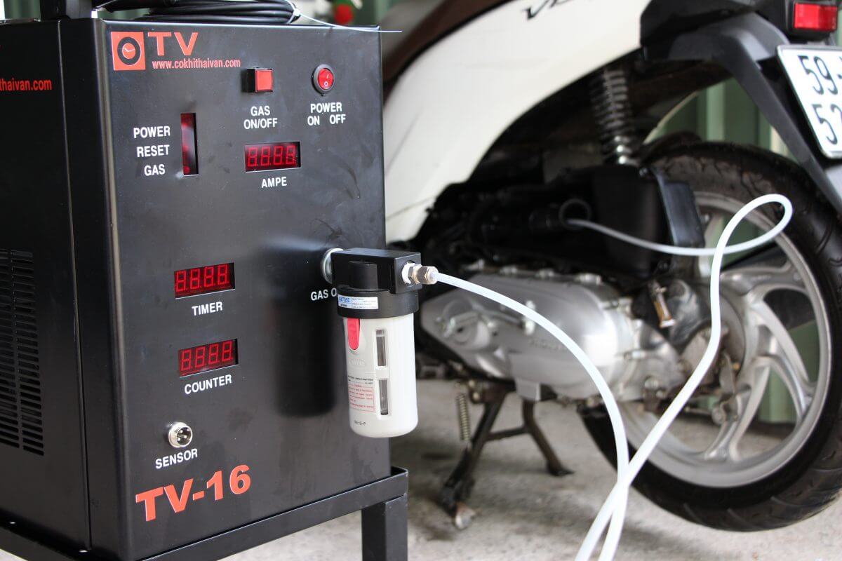 ve sinh kim phun buong dot